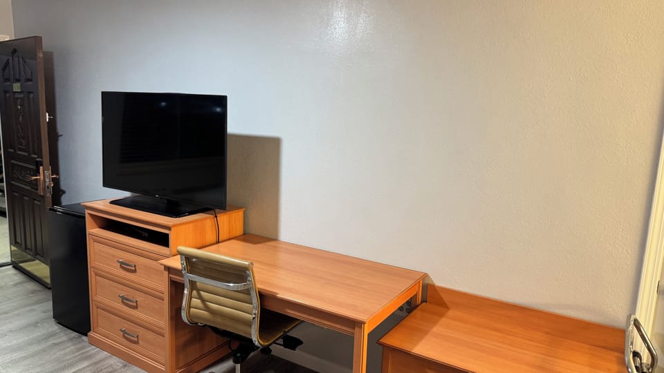 Standard Double Room | Premium bedding, desk, laptop workspace, blackout drapes