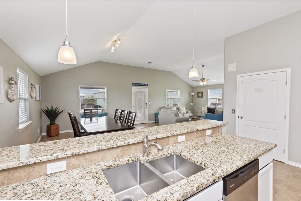House, Multiple Beds, Pool Access, Pool View (Latitude Adjustment) | Private kitchen | Coffee/tea maker, dining table