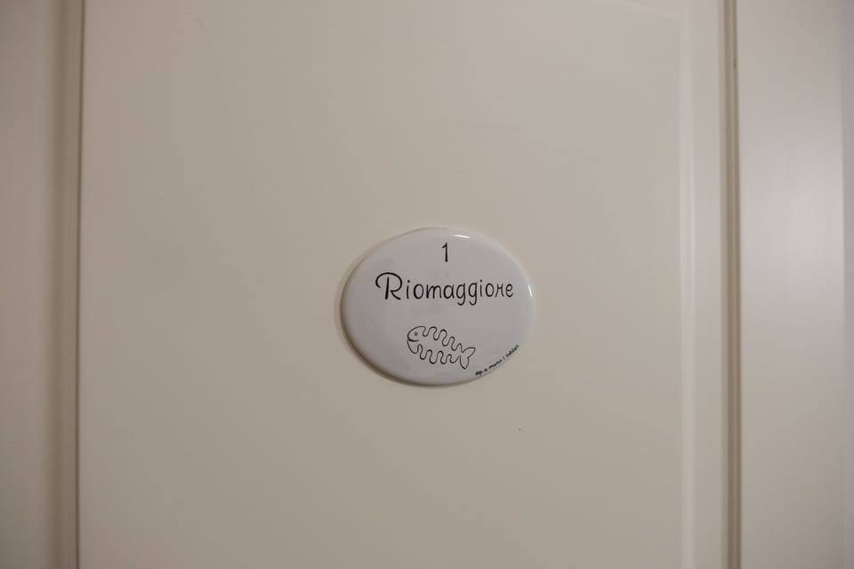 In-room safe, desk, WiFi (free)