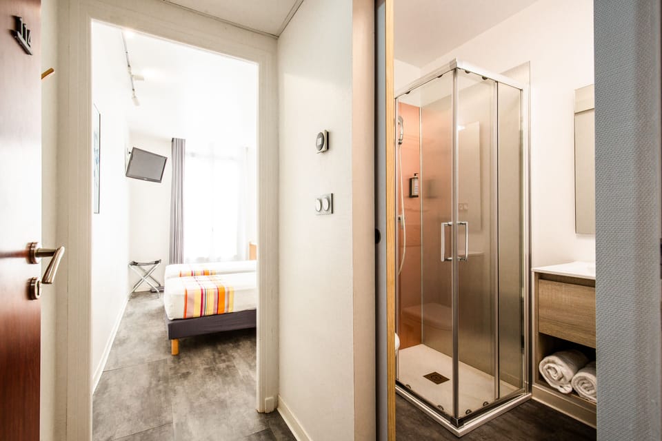 Standard Twin Room | Premium bedding, desk, blackout drapes, free WiFi
