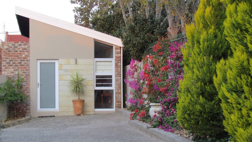 House, 1 Bedroom | Exterior