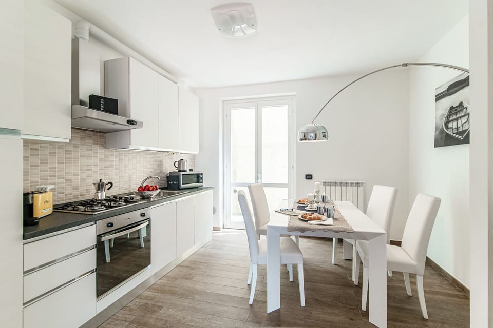 Apartment, Lake View | Private kitchen | Espresso maker, electric kettle