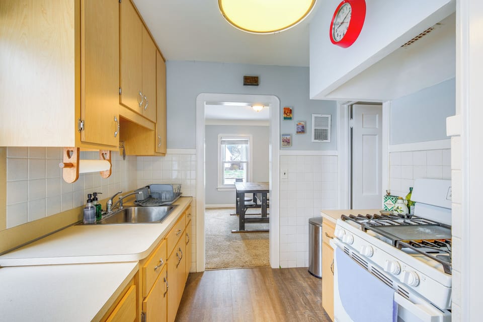 House (2 Bedrooms) | Interior