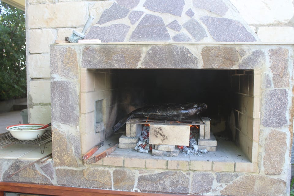 Apartment, 2 Bedrooms, Balcony, Garden View | BBQ/picnic area