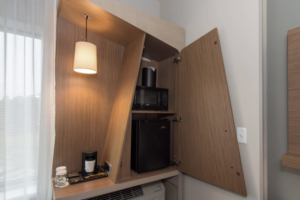 In-room safe, desk, laptop workspace, blackout drapes