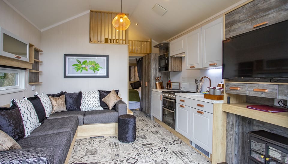 Cabana Suite, Multiple Beds, Park View | Living room
