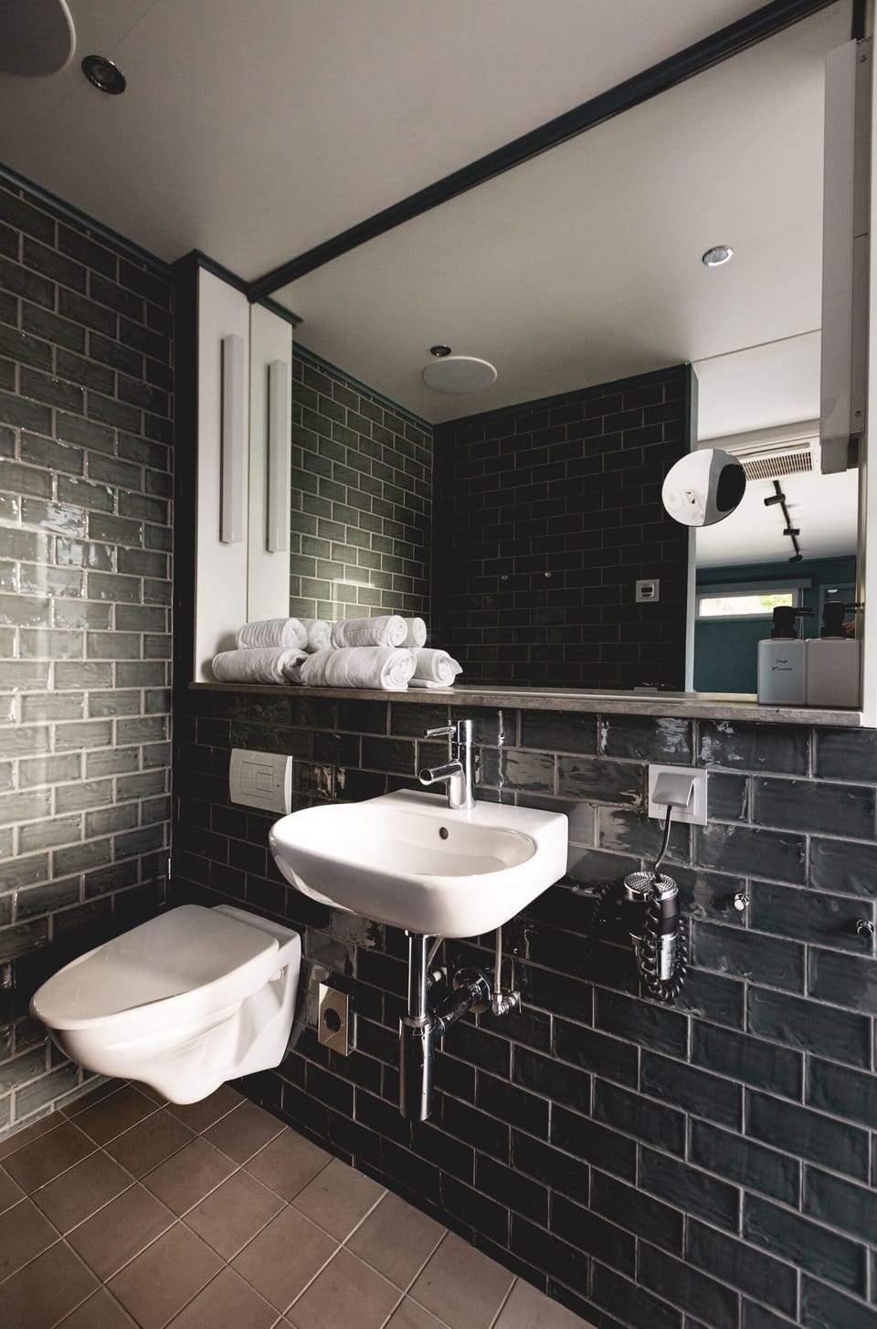 Studio Suite | Bathroom