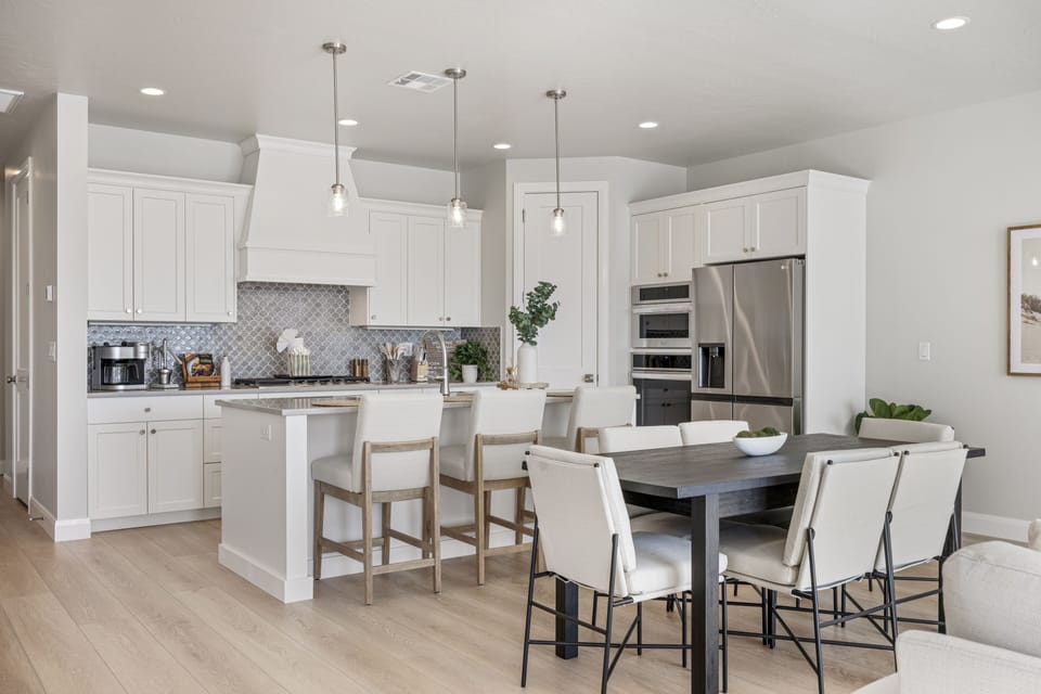 Townhome, 4 Bedrooms | Private kitchen | Fridge, oven, coffee/tea maker, electric kettle