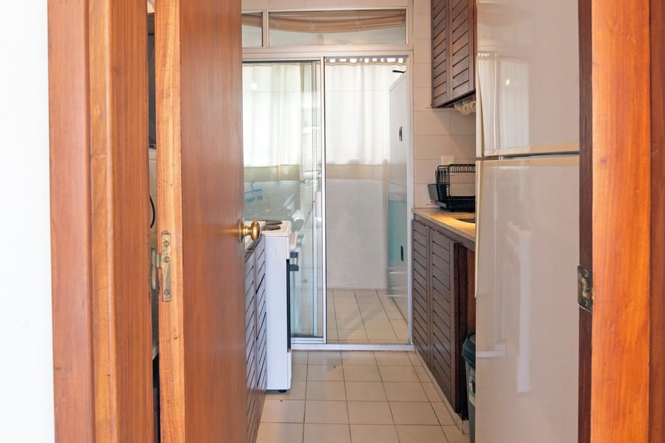 Apartment | Private kitchen | Fridge, microwave, oven, coffee/tea maker