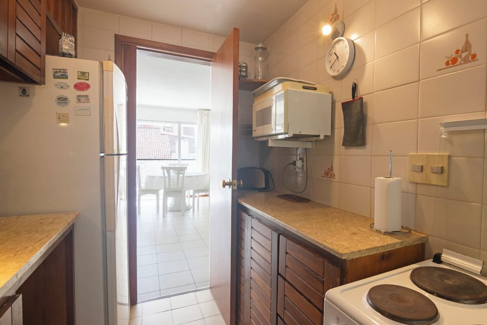 Apartment | Private kitchen | Fridge, microwave, oven, coffee/tea maker
