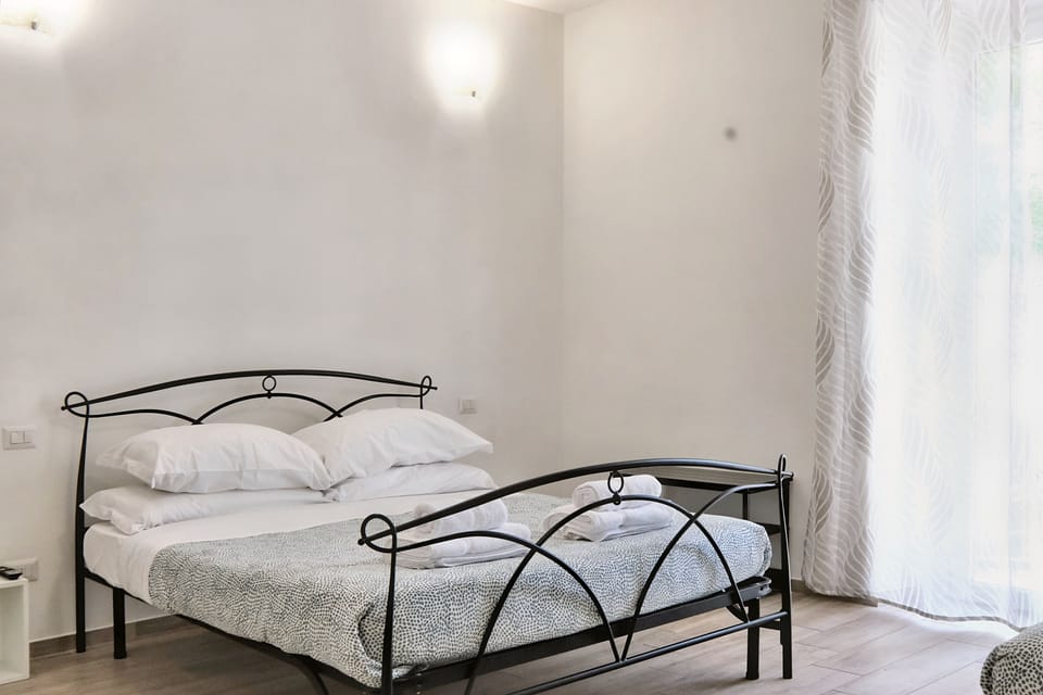 Comfort Apartment, Balcony, City View | 2 bedrooms, down comforters, iron/ironing board, cribs/infant beds