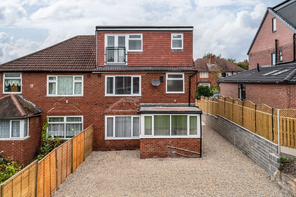 Immaculate 5-bed House in Leeds House in Leeds