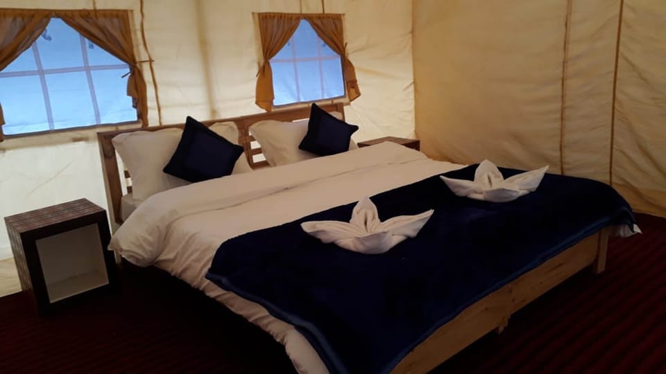 Deluxe Tent | 1 bedroom, bed sheets