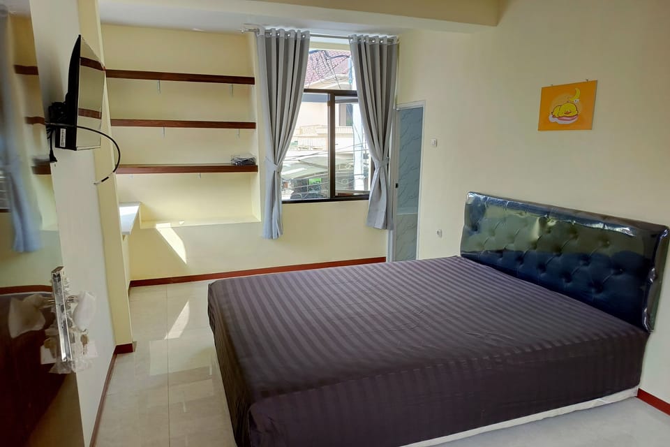 Exclusive Room | Desk, blackout drapes, free WiFi, bed sheets