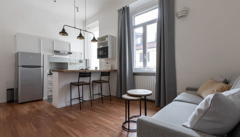 Apartment (1 Bedroom) | Interior