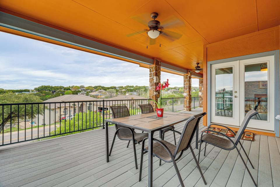 House (3 Bedrooms) | Front of property