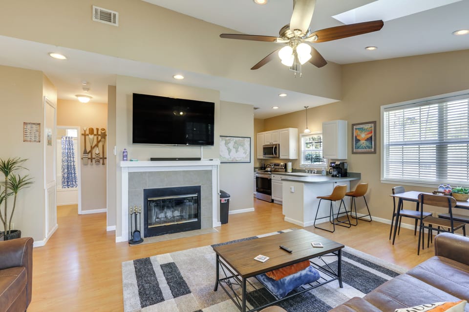House (3 Bedrooms) | Interior