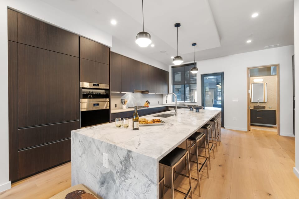 Luxury Townhome | Private kitchen | Fridge, microwave, oven, dishwasher