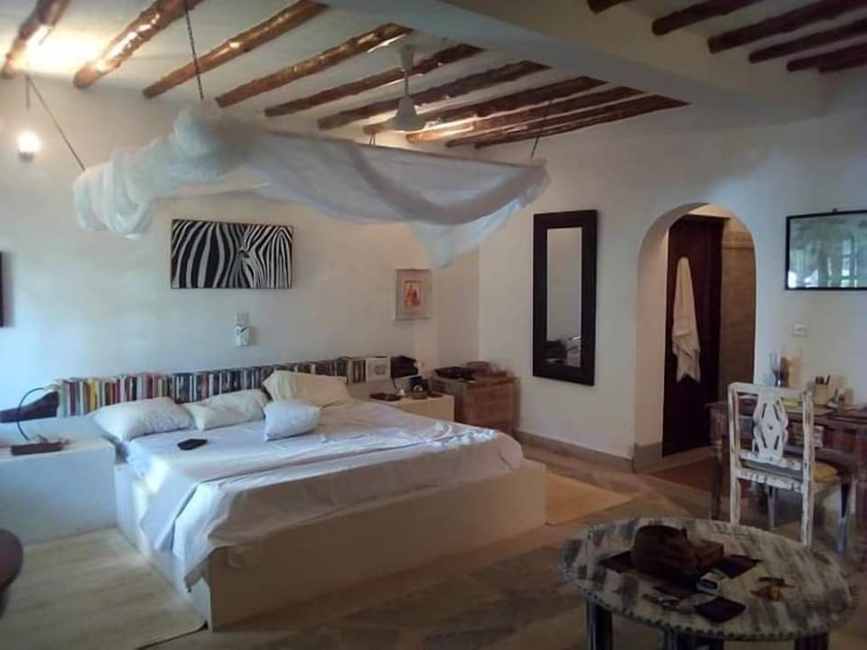 Individually decorated, individually furnished, bed sheets