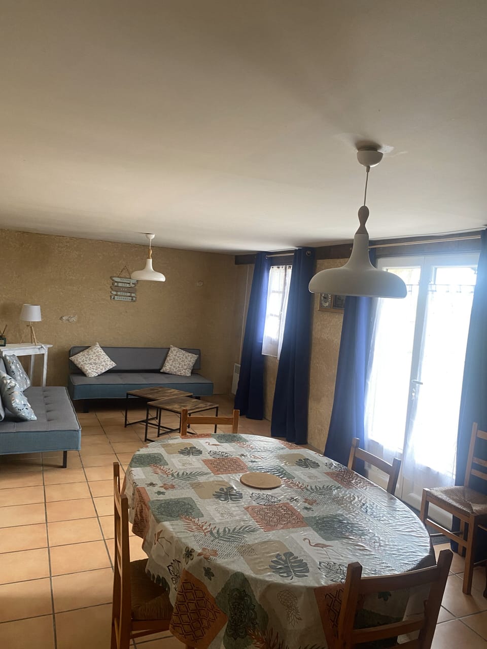Family House, Garden View | Dining