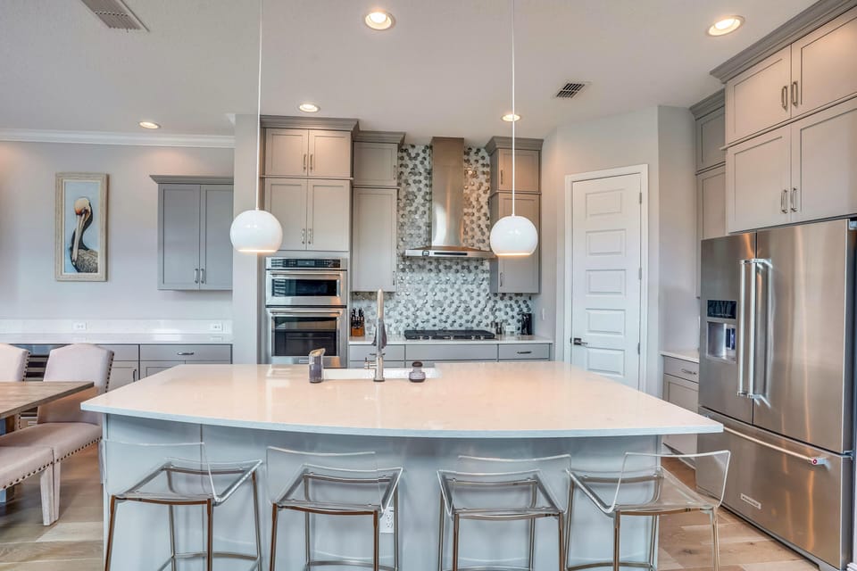 House, Multiple Beds (Redington Townhouse 16303 - Pelican P) | Private kitchen | Oven, toaster