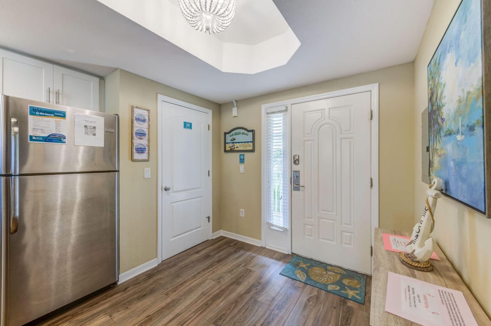 Condo, Multiple Beds (Sunset Vistas 411N) | Interior