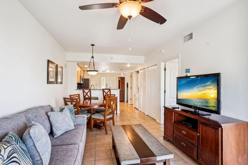 Condo, Multiple Beds (Sunset Vistas 404N) | Living area | TV