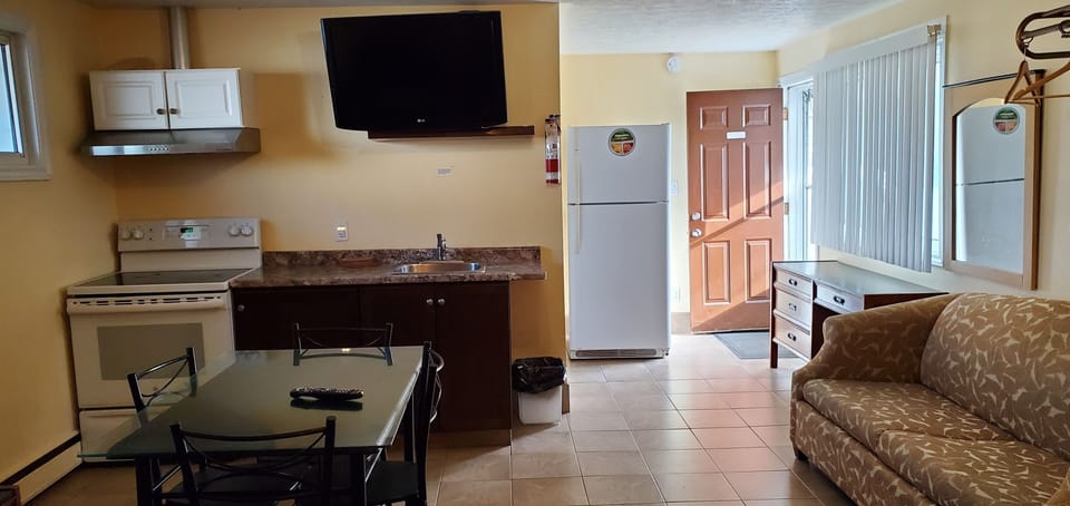 Superior Room, 2 Queen Beds, Non Smoking, Kitchen | Desk, free WiFi, bed sheets