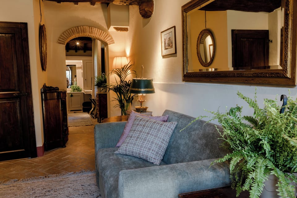 Junior Suite | In-room safe, desk, WiFi (free)