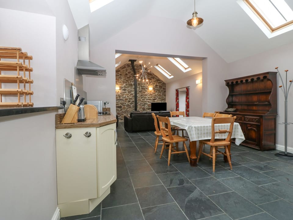 Fridge, dishwasher, electric kettle, toaster