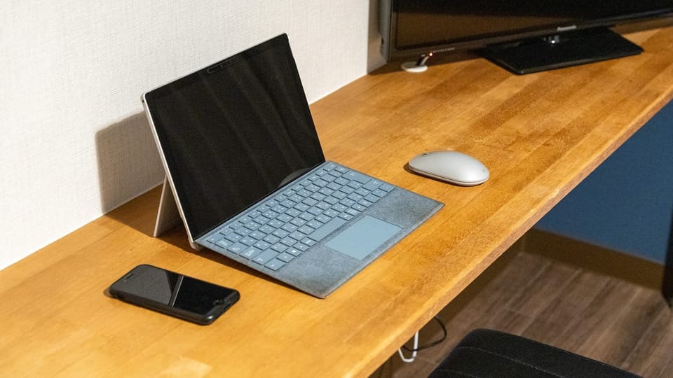 Basic Double Room | Desk, laptop workspace, WiFi (free)