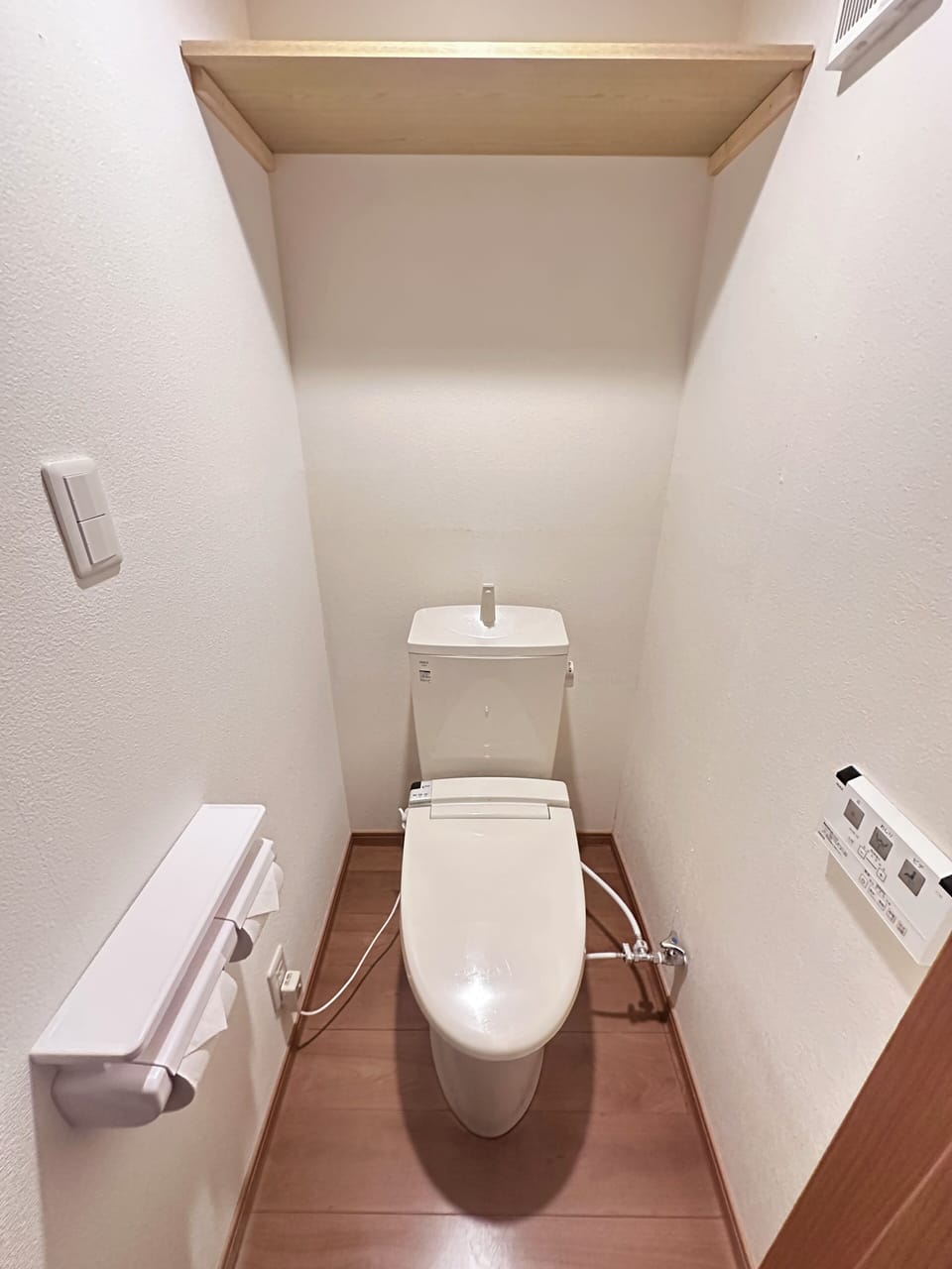 Classic Apartment | Bathroom sink