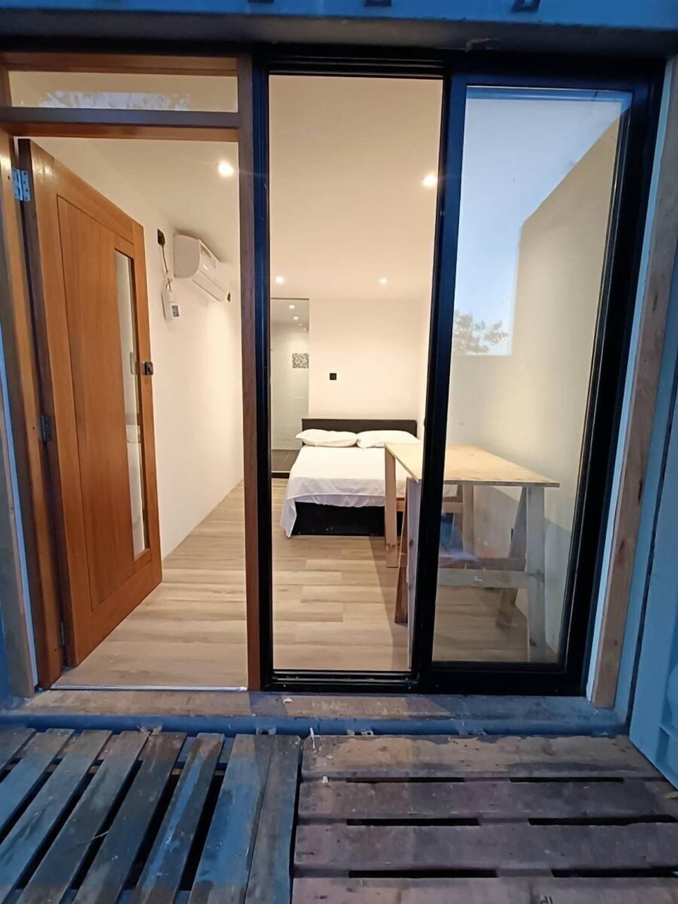 Basic Double Room | Desk, laptop workspace, free WiFi, bed sheets