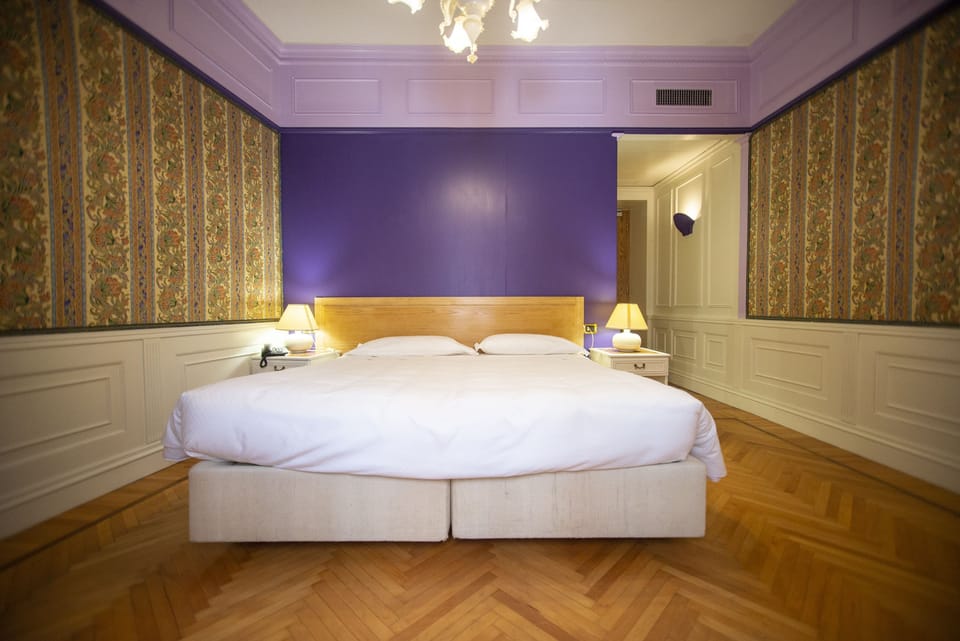 Down comforters, minibar, in-room safe, desk