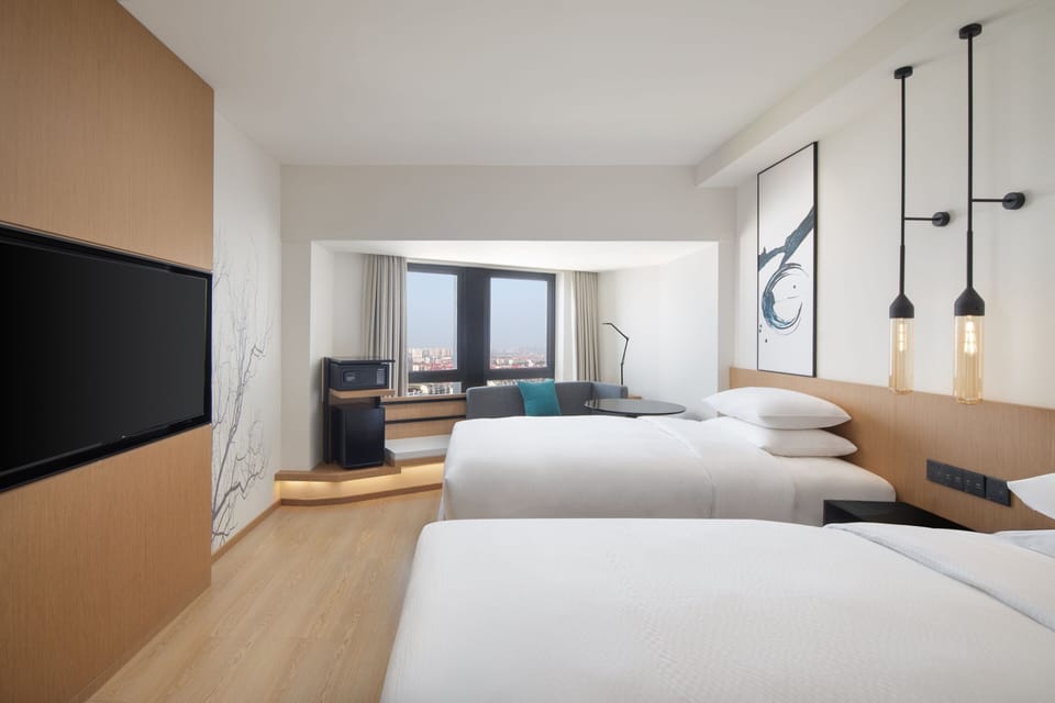 Blackout drapes, rollaway beds, free WiFi, bed sheets