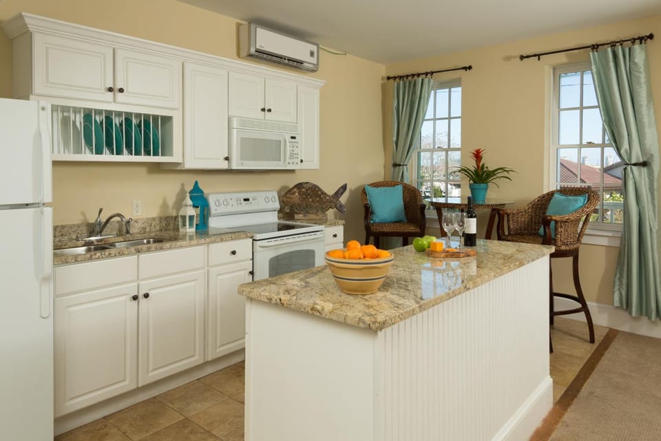 Microwave, oven, coffee/tea maker, freezer