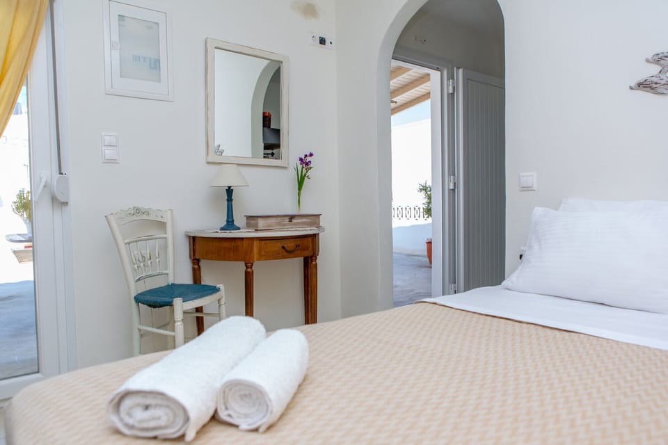 In-room safe, blackout drapes, iron/ironing board, free WiFi