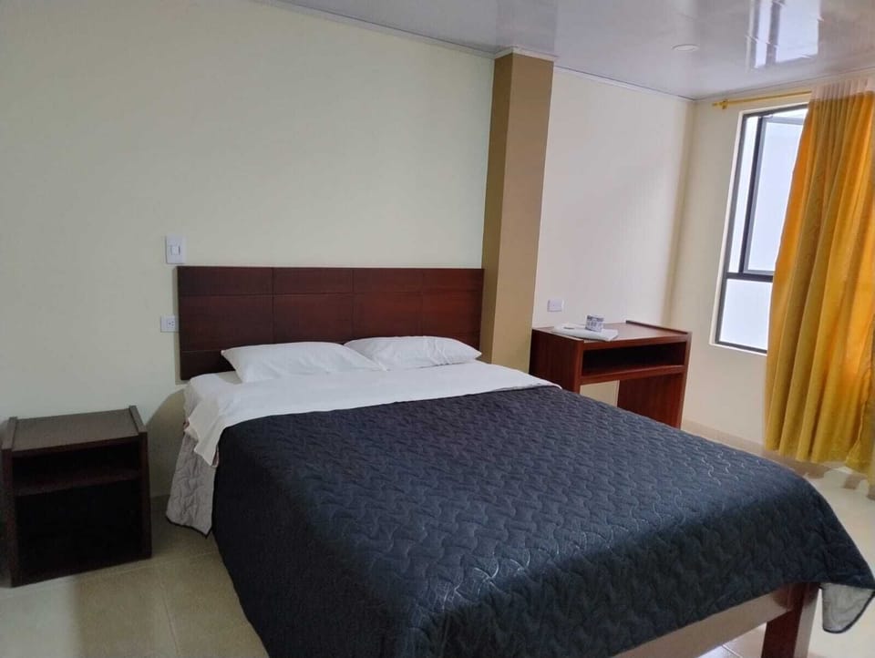Economy Single Room | Desk, laptop workspace, WiFi (free)