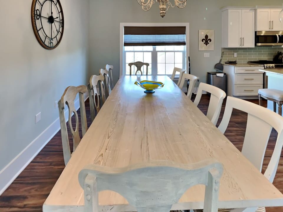 House, Multiple Beds, Pool Access, Pool View (Salty Dunes) | Dining