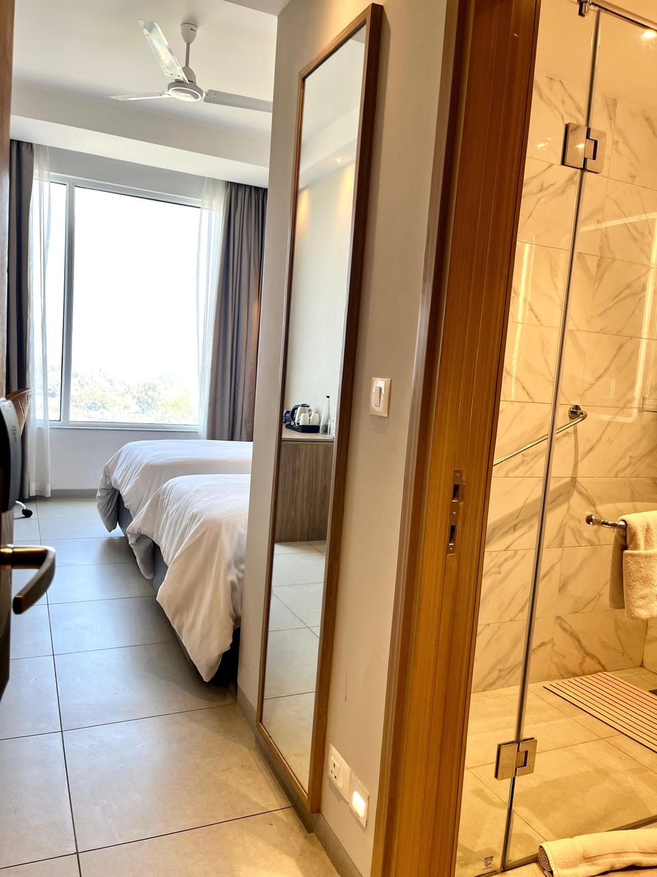 Premium Room, 2 Twin Beds | Desk, blackout drapes, soundproofing, iron/ironing board