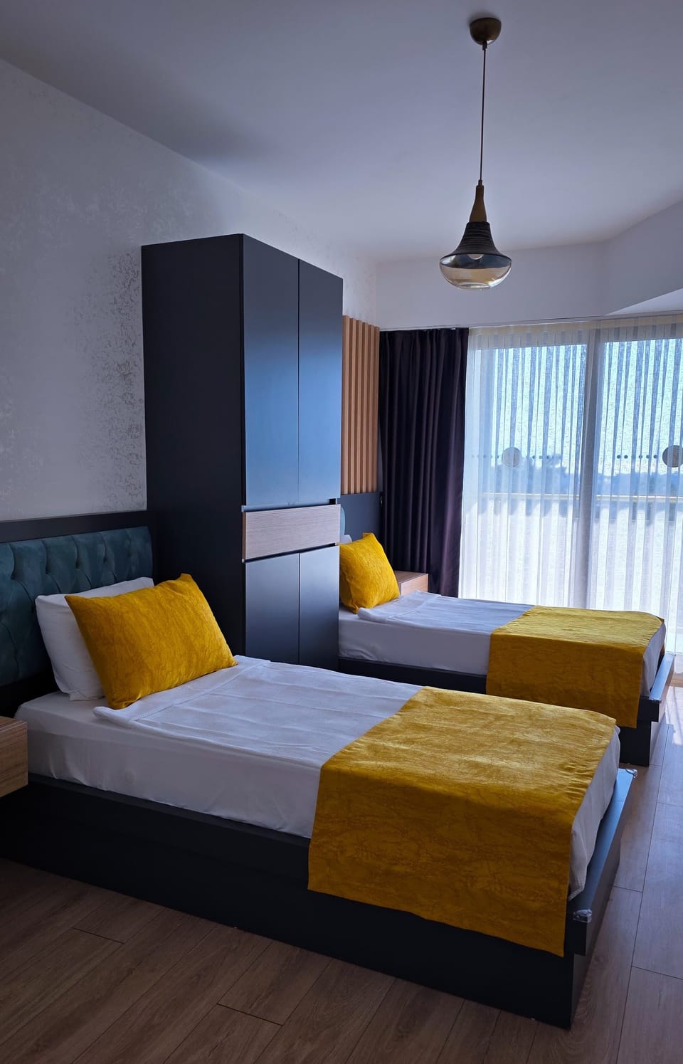 Exclusive Suite | Premium bedding, minibar, blackout drapes, soundproofing
