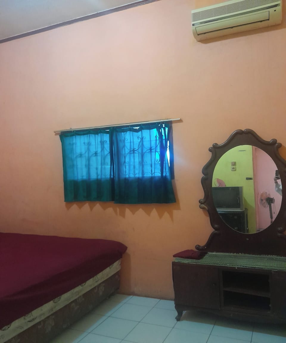 Double Room | WiFi (free), bed sheets
