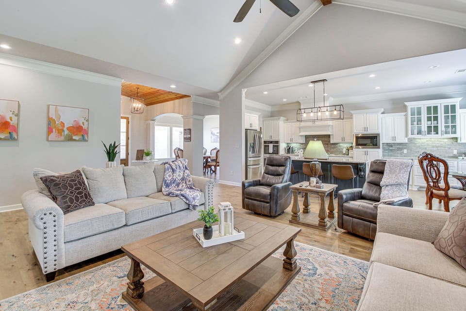 House (3 Bedrooms) | Interior