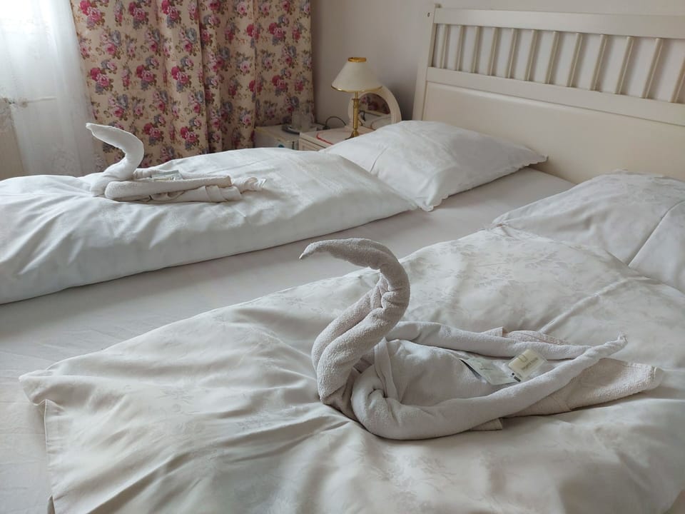 Quadruple Room | 1 bedroom, premium bedding, minibar, in-room safe