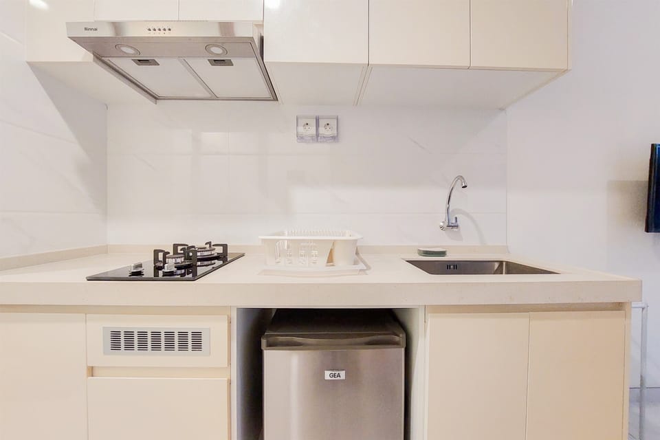 Studio | Private kitchen | Mini-fridge, stovetop, rice cooker