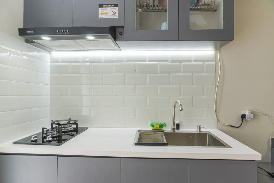 Studio | Private kitchen | Mini-fridge, stovetop