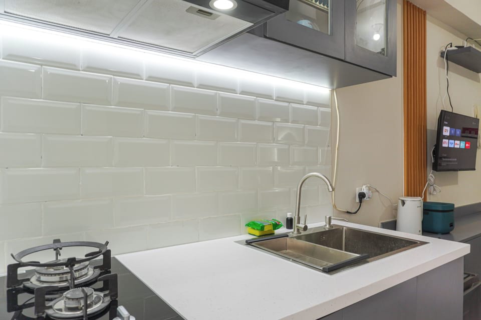 Studio | Private kitchen | Mini-fridge, stovetop
