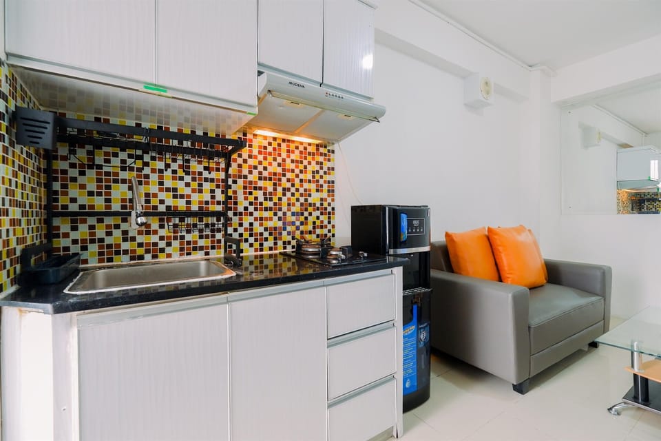 Apartment | Private kitchen | Full-size fridge, stovetop
