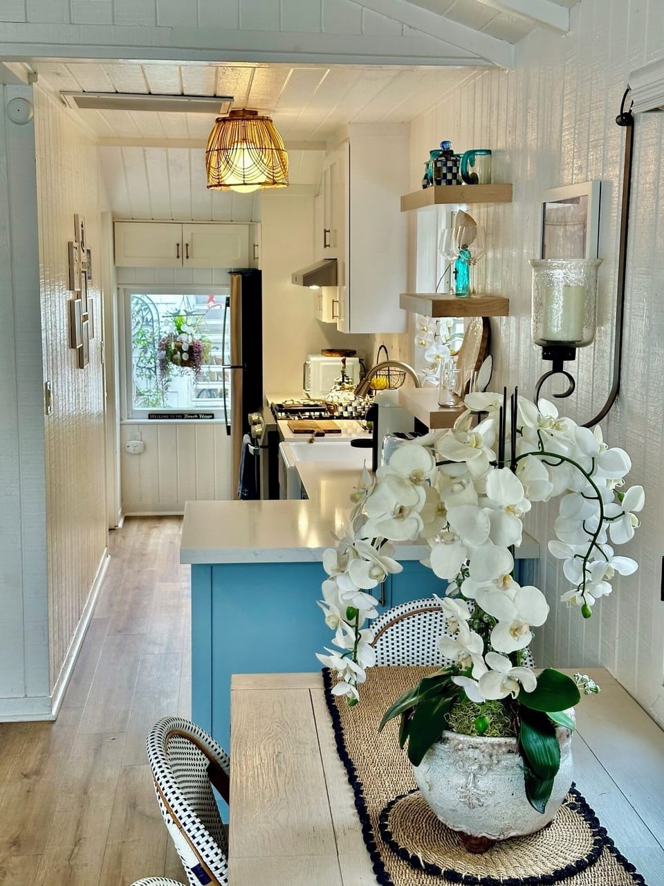 Family House | Dining room