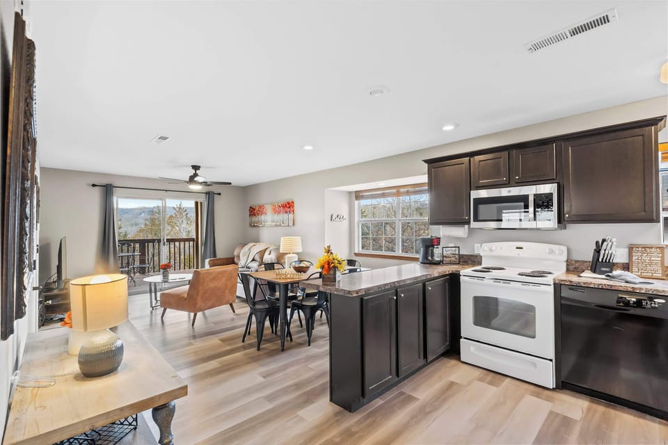 Condo, Multiple Beds, Balcony, Mountain View (Silver Lake Hideaway) | Private kitchen | Coffee/tea maker
